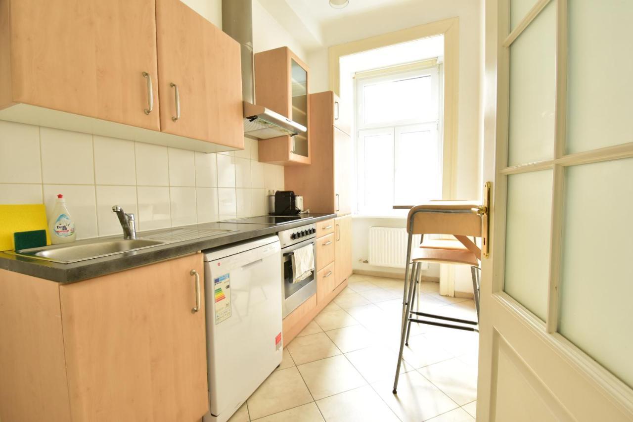 Universum Apartment 3 Bécs Kültér fotó